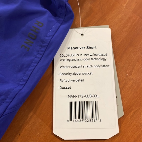 Rhone Maneuver Shorts - Picture 2 of 5